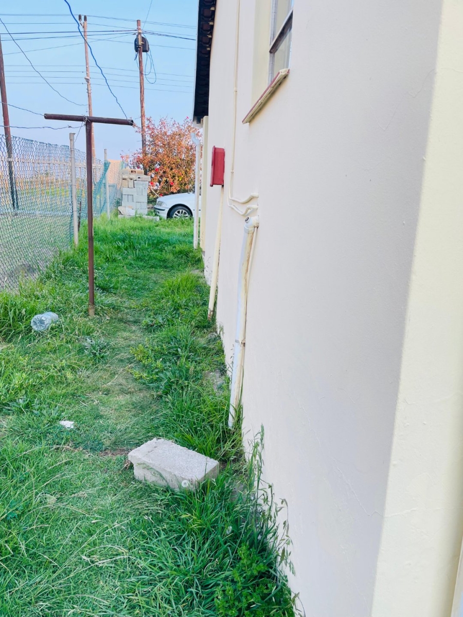 2 Bedroom Property for Sale in Mdantsane Nu 17 Eastern Cape
